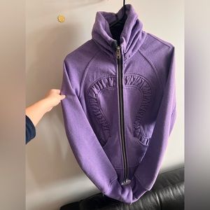 Lululemon Purple Scuba Hoodie – Size 6 – Classic Ruffle Detail